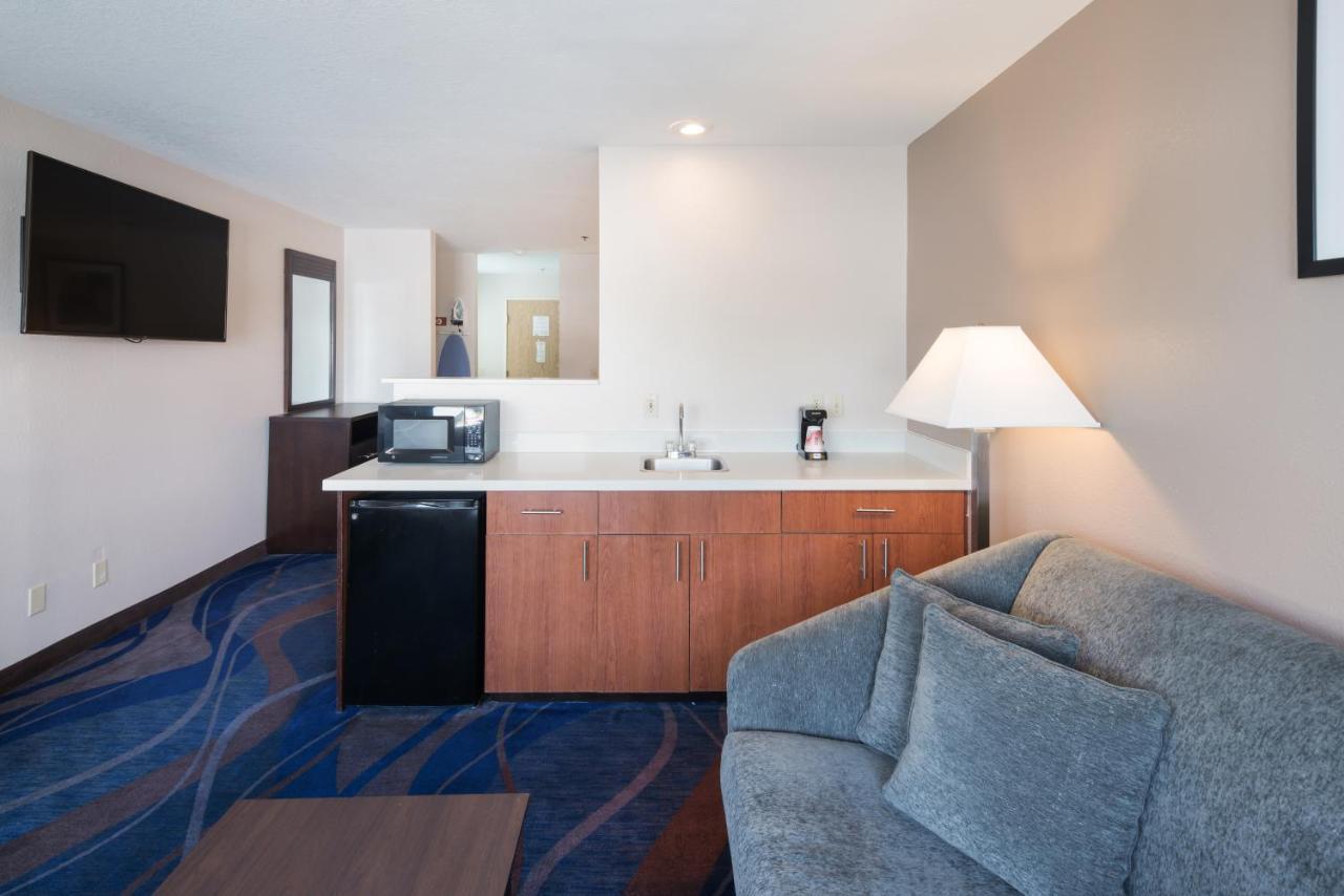 Red Lion Inn & Suites Kennewick Tri-Cities Экстерьер фото