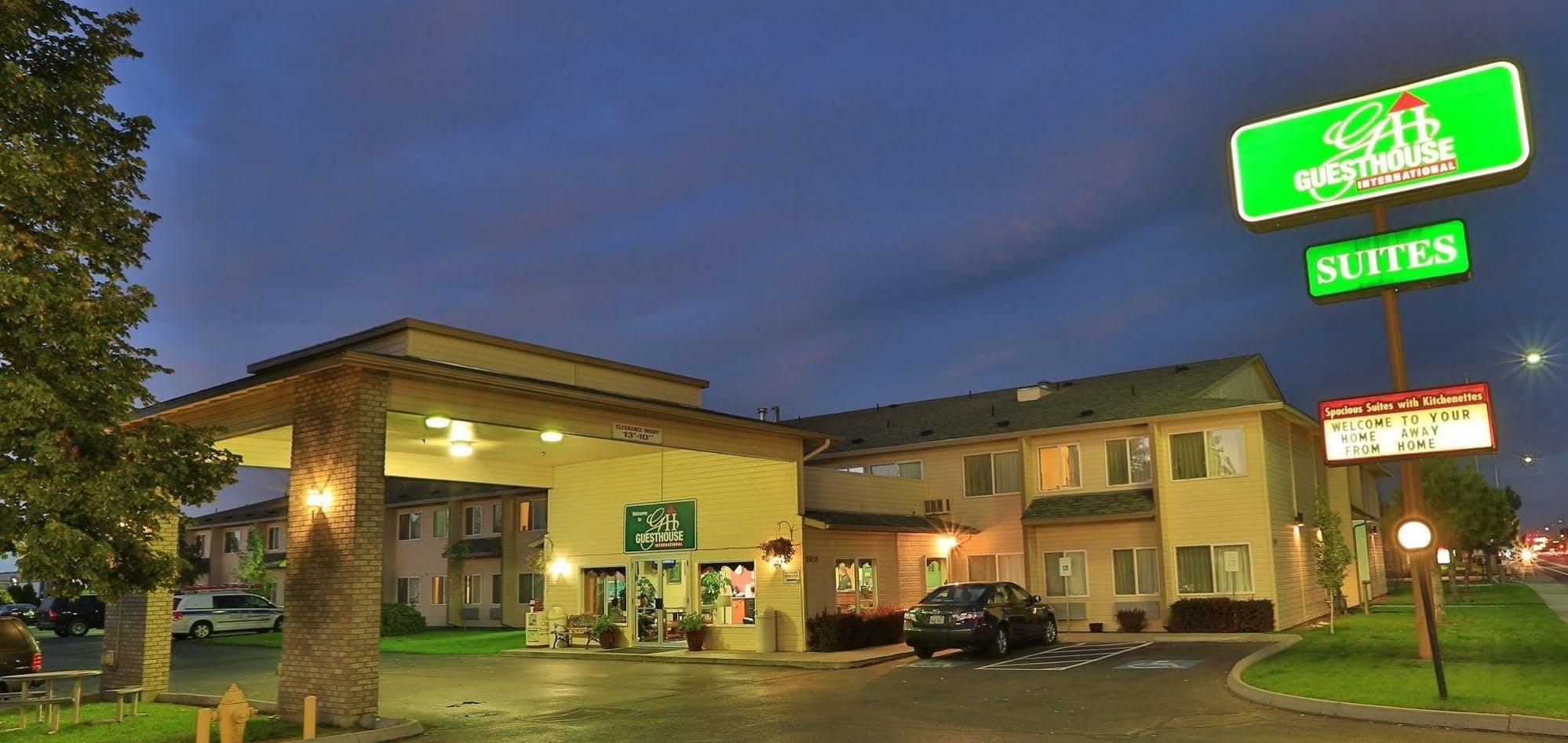 Red Lion Inn & Suites Kennewick Tri-Cities Экстерьер фото
